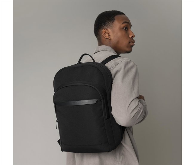 AIRSIDE UNDERSEAT BACKPACK QUADRA QD810